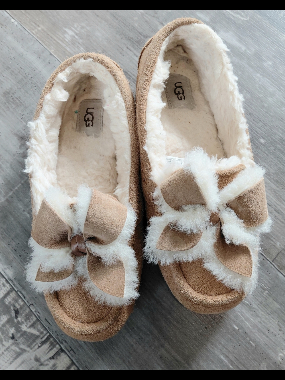 UGG Chestnut Suede Bow Fur-Lined Flats